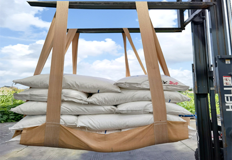 Unit flexible container bag (hanging carrier)